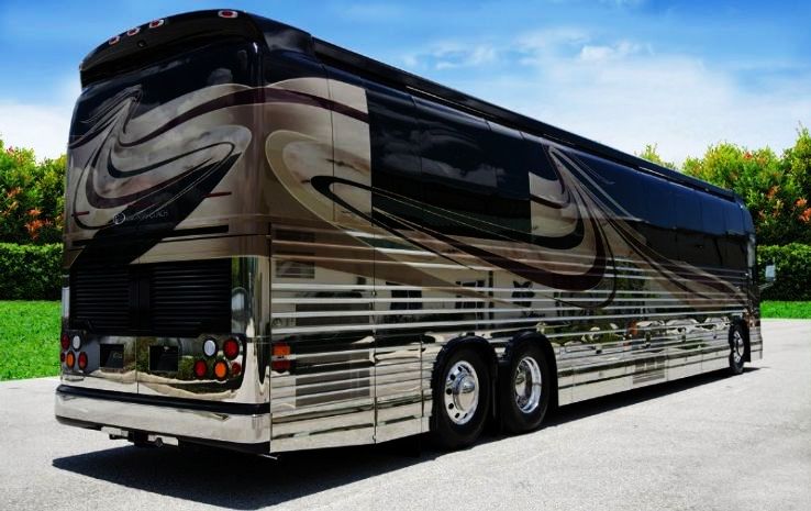 8. 2014 Country Coach Prevost